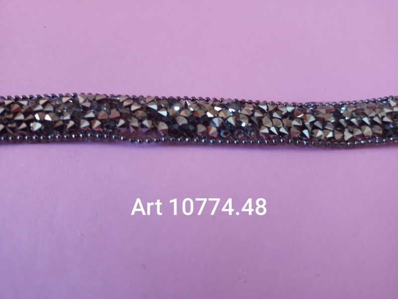 Galon Termoadhesivo Strass x 9,10 Mts