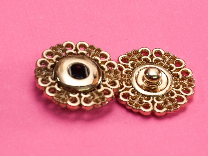 Broche Pulpo. Medida 18. Color: Dorado