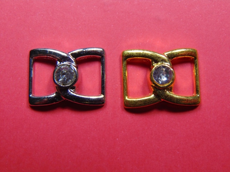 Accesorio de Metal C/ Strass