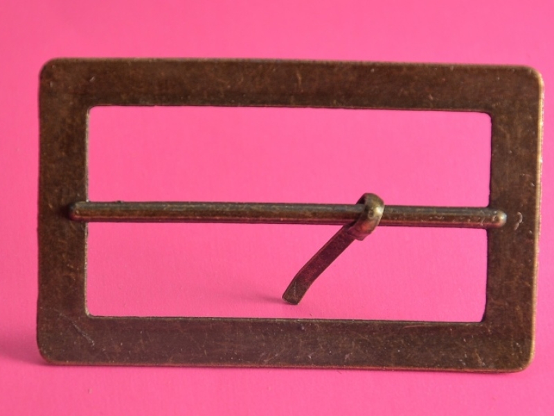 Hebilla Rectangular de Metal C/ Pinton